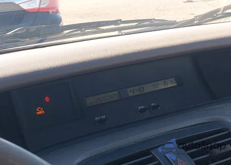 2004 Toyota Avalon Xl z USA, uszkodzony, nr VIN 4T1BF28B34U359457